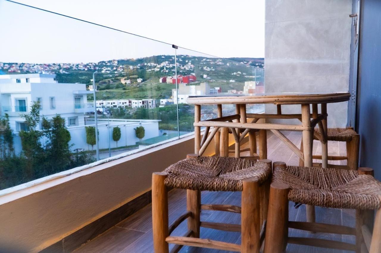 Duplex Apartment *